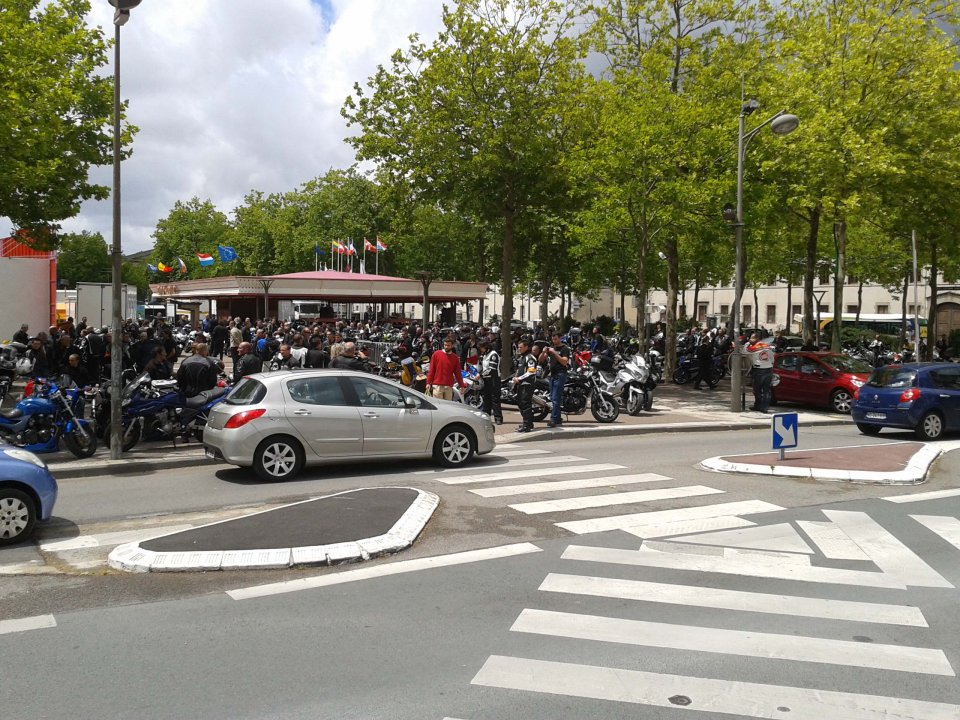 départ Place Napoléon
